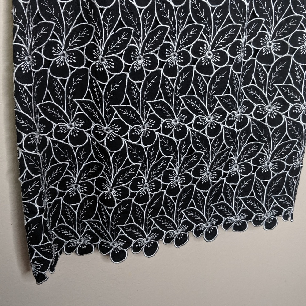 Vivienne Tam Black Floral Embroidered Shift Dress - Picture 3 of 8